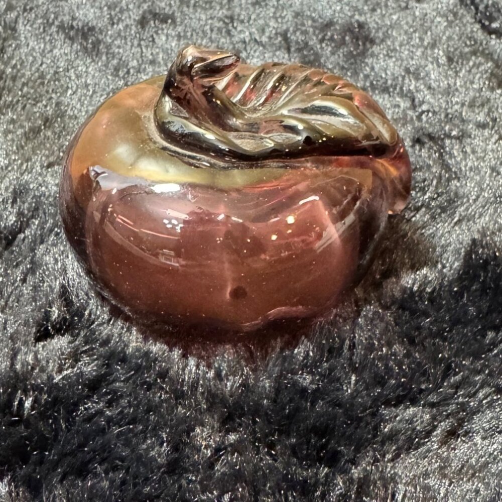 Vintage Italy Blown Glass Apple Paperweight With Leaf Design Purple